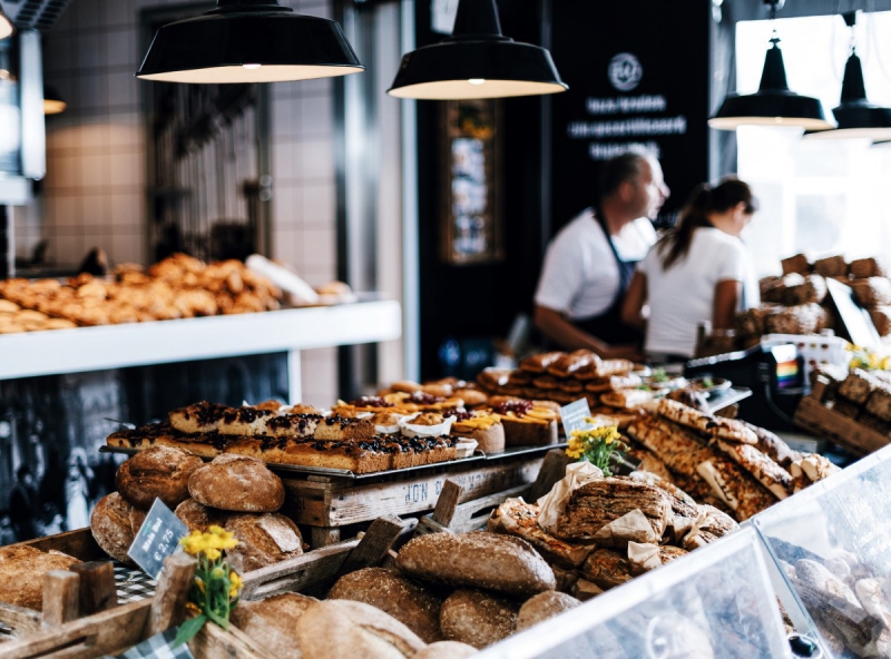 boulangerie-THEOULE SUR MER-min_bakery_bread_food_market_pastries_shop_store-1169705
